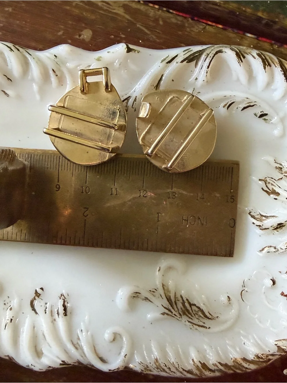 Vintage brass clam shell belt buckle